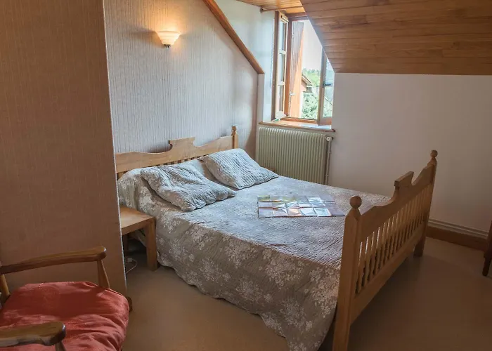 De France 6/7 Personnes Au Fau De Peyre-en-Aubrac
